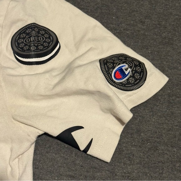 Champion Off-White Tee with Oreos - Picture 4 of 6